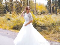 Gorgeous Bride Luxury Girl Gets Boned In POV