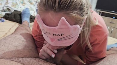 (پورنو فارسی) I brought my Iranian secretary home and she sucked my cock