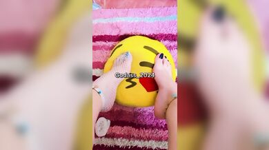 سوف تتمنى لو أنك تحت أقدامي أيها العبد العاهرة (مستريس عربية)