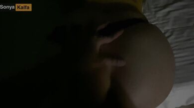 دوست شوهرم وسط مهمونی صدام زد تو اتاق و گفت باید باهم سکس کنیم