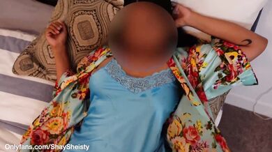 Sexy Sensual Silk Robe Wearing MILF Get's Eaten Out