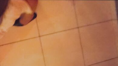 I made my husband cum while his friend put his big dick in my pussy - cuckold Paulista