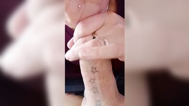 ARONCORA STEPMOM BLOWJOB IN PUBLIC CLEANUP CUM CREAMPIE BBC HOT