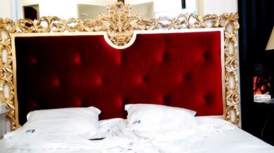 Ela disse que tava Mestrudada, levei ela pra um MOTEL E TRANSAMOS A NOITE TODA