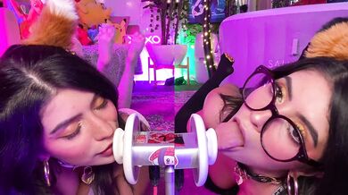 Duo Cats Layered Biaural Ear Licks Meow ARA ARA - CorneliustheCat ASMR