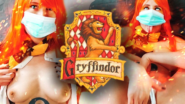 Step Daughter Seduces Her Step Dad To Fuck Her While Mom Is In The Next Room - Harry Potter Cosplay