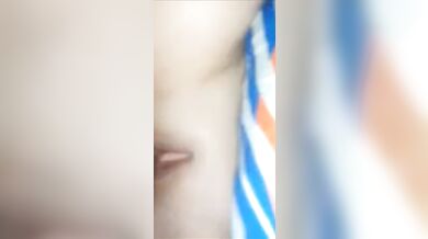 B4 tmchi lhamam dart liha 3lach tamchi jabto fo9 bazol أح الحواية قالت ليا مشبعتش زيد حويني مزال????