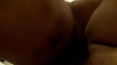 Su Novio le fue infiel , y ella se desquita conmigo en un hotel. Gime rico.