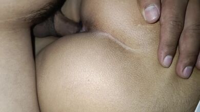 كنزة استاذة مقحب ربيعين عام تتهزو من عند عاس لعمارة لي ساكنة فيها لبرتوش ديال سطح ????????????