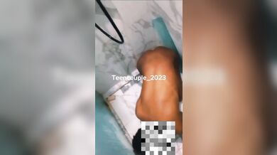 فيديو حصري لمستريس عربية تروض عبدها في الحمام(الجزء الثاني)