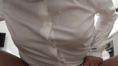 فيلم سكس عربي قحبة مصرية جسمها أسطوري تلبسه الكوندوم وينيكها - Fucking Horny Egyptian Milf