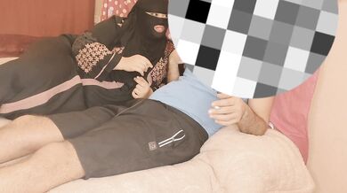 نيك صاحبة اختى الشرموطة فى كسها المفتوح اسمع بتقول اى الفاجرة سكس عربى مصري بصوت واضح