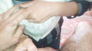 Azeri seksi xalasqa qonsu oglanla qonaq otaqinda eylenir