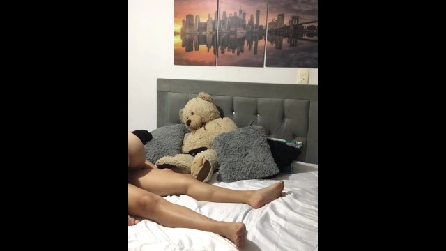 lesbian girls have sex and make video.