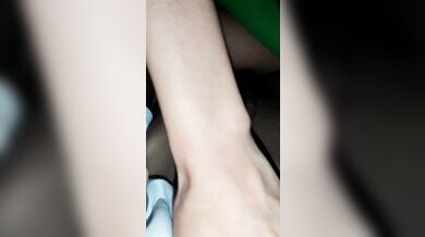 حبيبتي غي كاتفيق كاقلب على زبي هو لول تشوفو كي صبح ???? صوت واضح