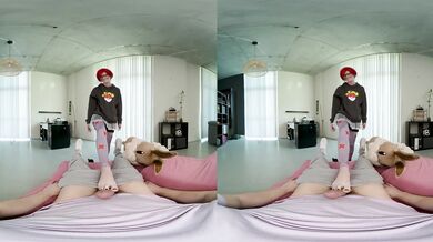 Kitty Lynn As POKEMON PENNY AKA Cassiopeia Uses Naughty Sex Tricks To Beat You