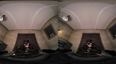 Kylie Rocket As CATWOMAN Knows How To Make BATMAN Cooperative in THE LONG HALLOWEEN XXX VR Porn