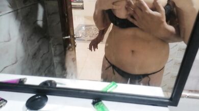 شرموطة مصرية بزاز كبيرة ملبنة???????? مؤخرة كبيرة بدها تتناك