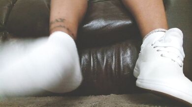 Bare FEET Socks and Shoes