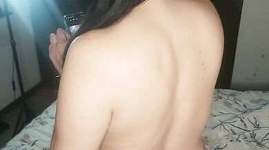 خواهر شوهرم برای عکس‌های جنسی‌اش کمک می‌خواهد، او دوست دارد من را هیجان‌زده کند sex iranian