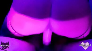 Milfy ZoomedIn bounces her big milf ass on a dick.