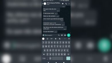 Corno deixou eu ir da meu cu para o comedor, agradeço ele com um boquete