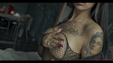 SANKTOR - AFGHAN KUSH BUSTY TATTOOED BABE MASTURBATES