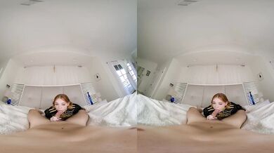 Madi Collins As FIRE EMBLEM ANNETTE Solves Problem With Orgasm VR Porn