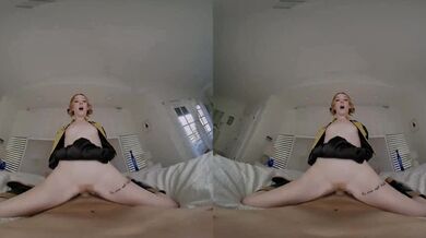 Madi Collins As FIRE EMBLEM ANNETTE Solves Problem With Orgasm VR Porn