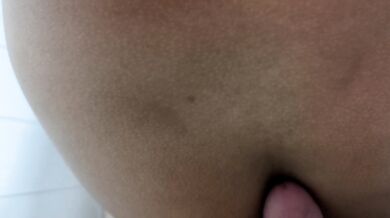 حبي بق يصرفق ليا فطرمتي فدوش ويلعب ليا بزبو فيها