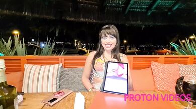 Jantando com a ex capa da Playboy