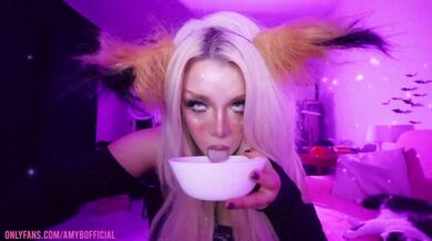 ASMR ???????? HOW TO DRINK LIKE AN HENTAI GIRL