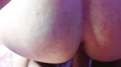 فحل بيوسع طيز القحبة شرموطة