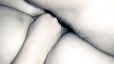 ????طبوني سخون باغي زب???? شبعني صاحبي حوى