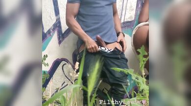 Real couple have Sex in public park. voyeur