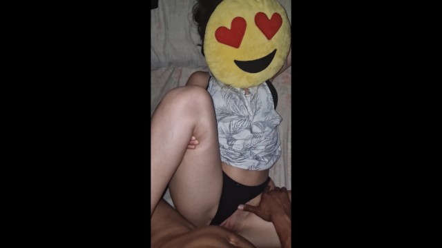 Alone at home with my stepsister, stop doing homework to fuck hard and watch me cum